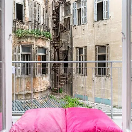 Downtown Cute Apt In The Heart Of Plaka Athens Exterior photo