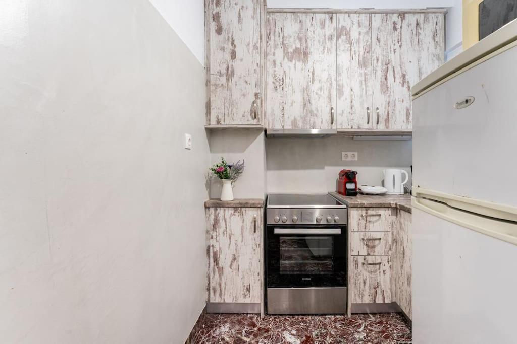 Apartment Downtown Cute In The Heart Of Plaka Athens